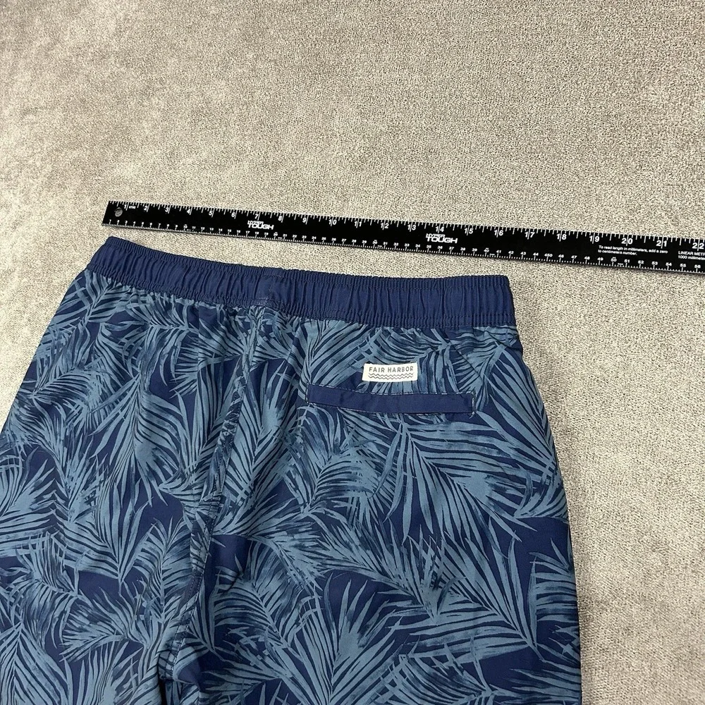 Fair Harbor Shorts Mens 2XL Swim Trunks Lined Blue Floral Beach Surf Athletic